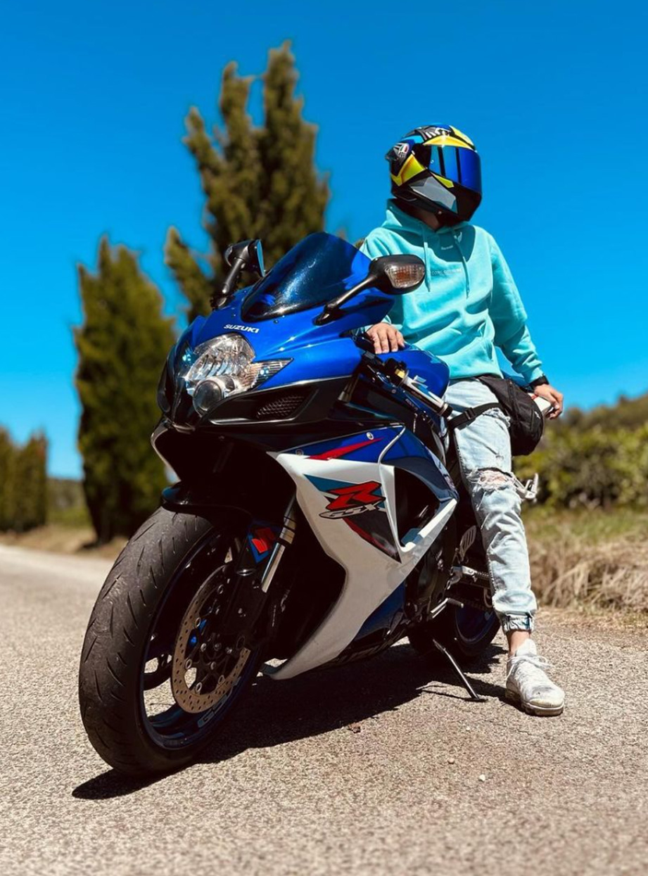 𝐀𝐋𝐄𝐗 | 𝐒𝐀𝐏𝐏𝐇𝐈𝐑𝐄